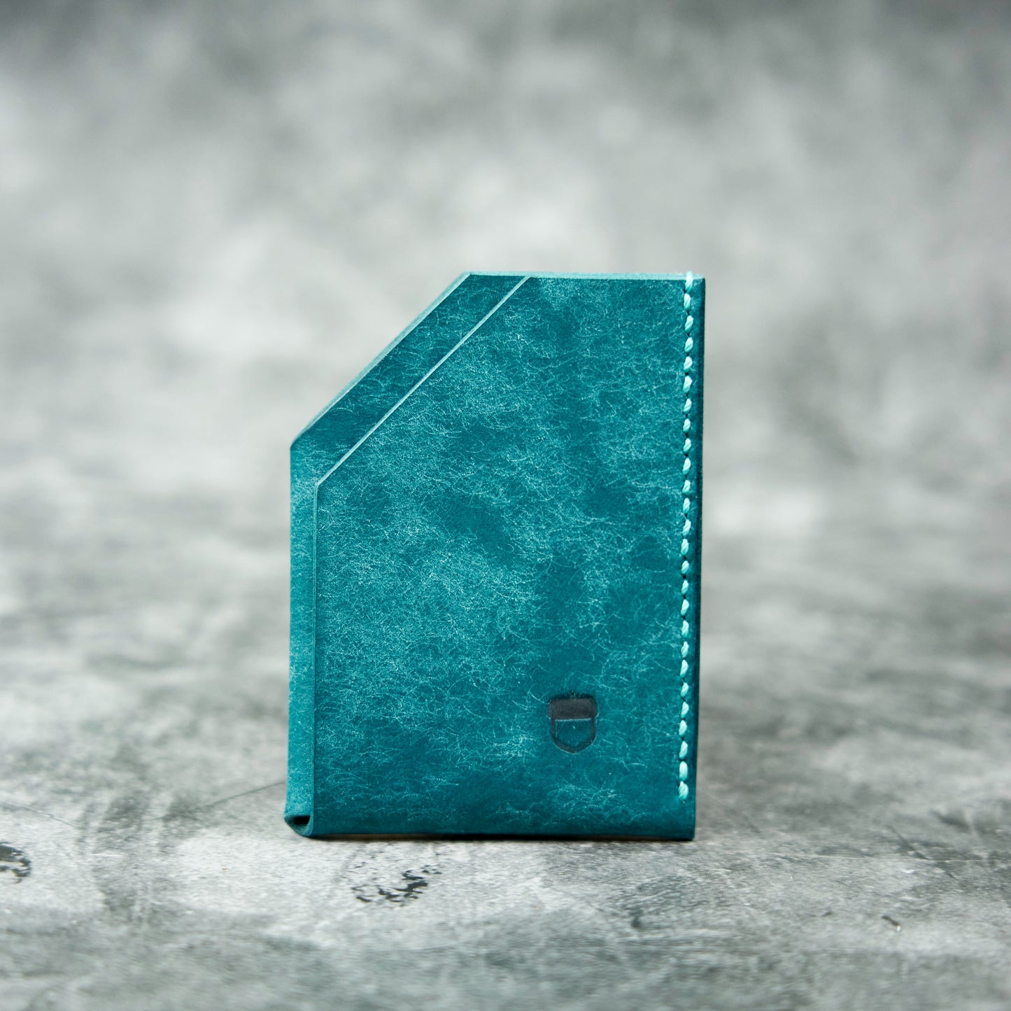 White Oak Minimalistic Card Holder - Pueblo Leather