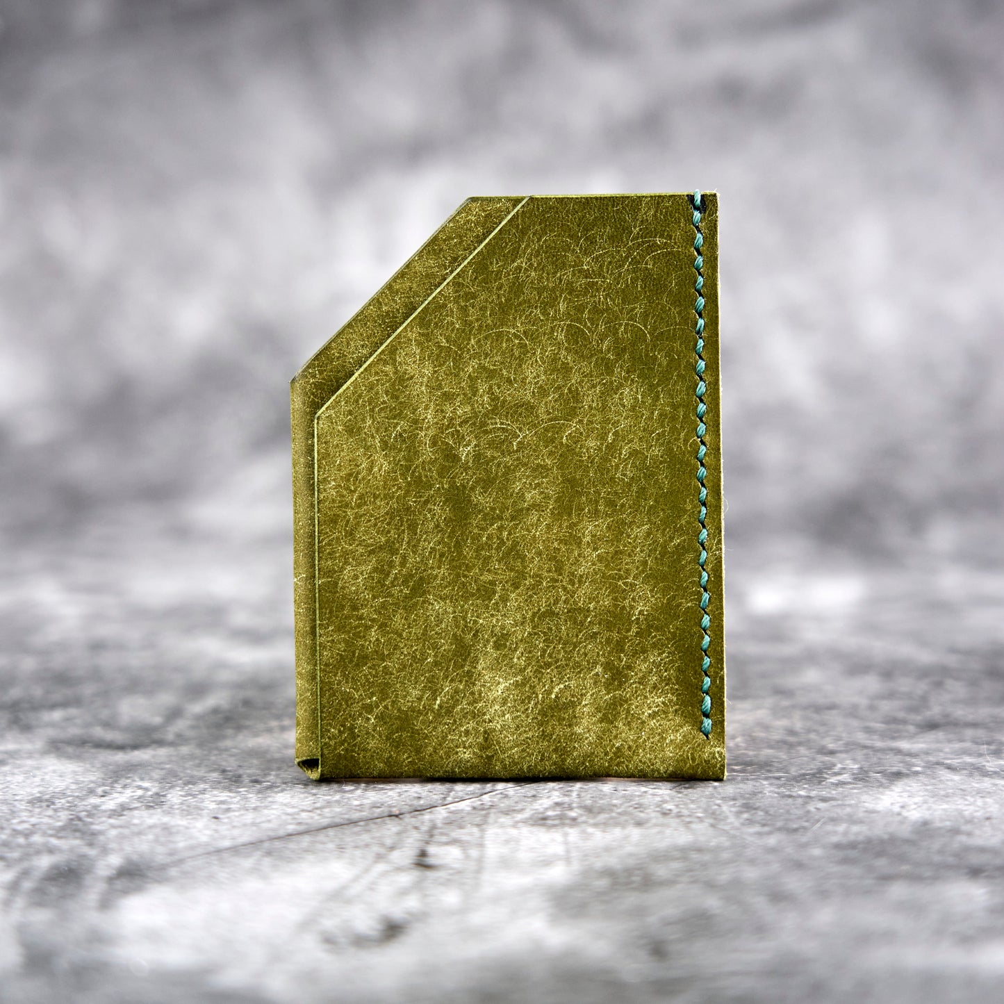 White Oak Minimalistic Card Holder - Pueblo Leather